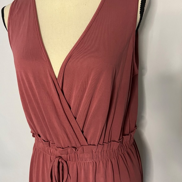 Sienna Sky Cropped Jumper- Size Large - Picture 3 of 9